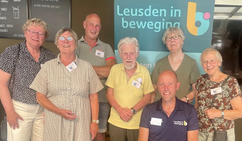 Wijkvereniging Ruige veld en Hamersveld oud de grote winnaar van het Beweeginitiatief van het jaar 2024/2025 